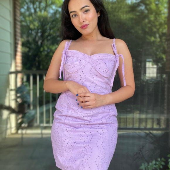 Gorgeous lavender schiffli mini dress - Picture 2 of 3